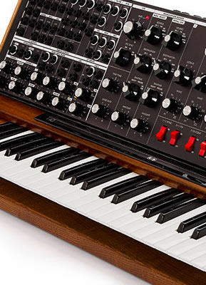 Moog Minimoog Voyager XL